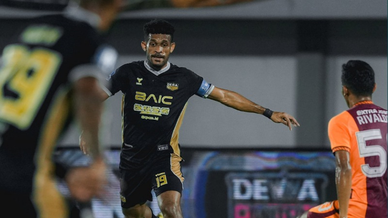 Alex Martins Menggila! Dewa United Bungkam Borneo FC 2-1