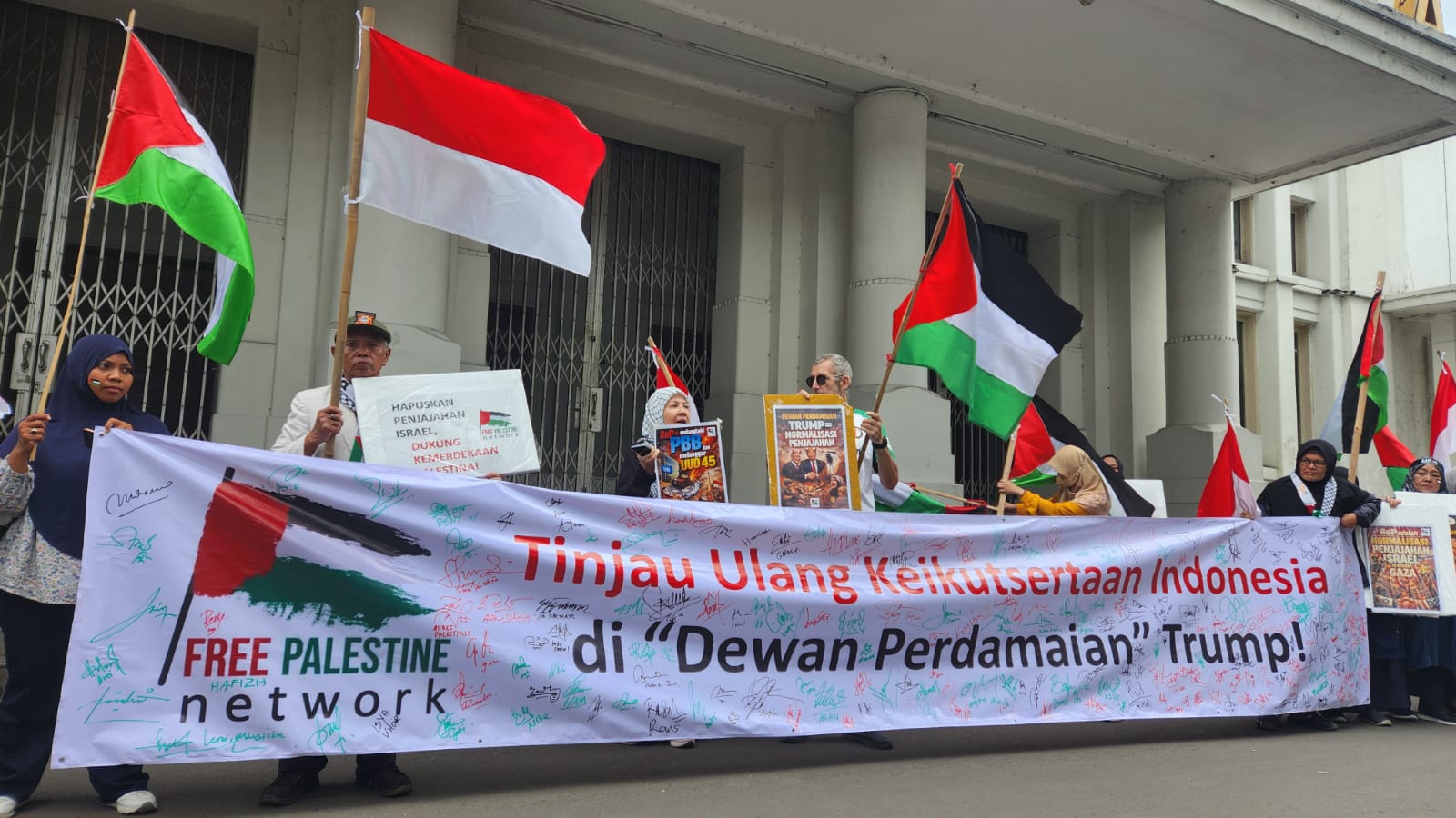 Gelar Aksi Serentak, FPN Tolak Keikutsertaan Indonesia di Dewan Perdamaian Trump