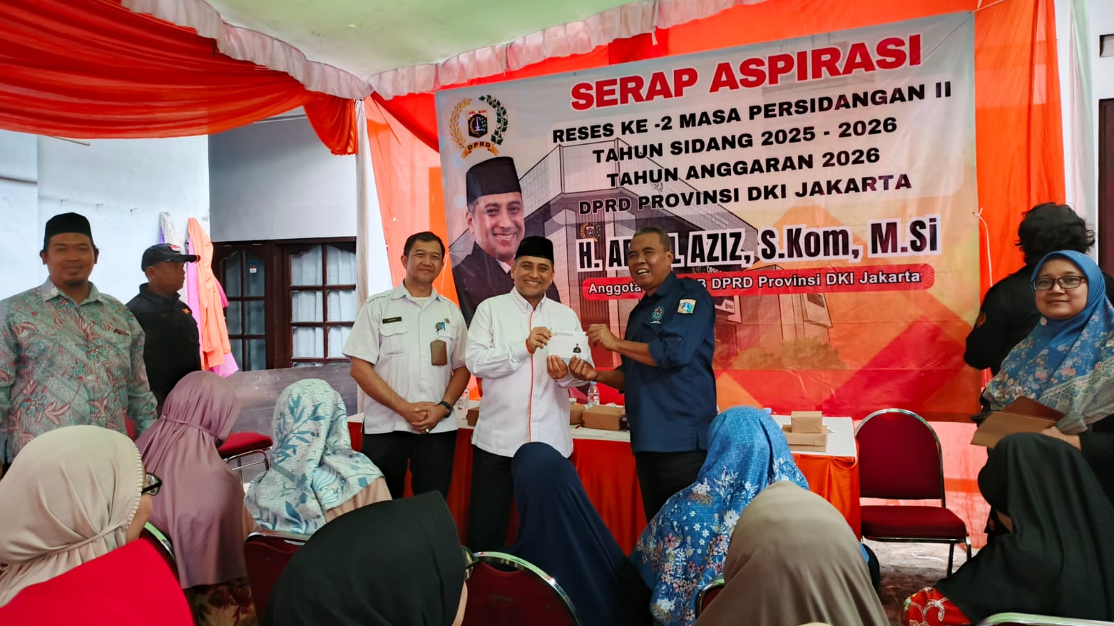 Reses, Aleg PKS DKI Beri Bantuan Hingga Dicurhati Warga Berbagai Kebutuhan Publik