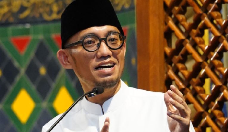 Wamenhaj RI Dahnil Anzar Simanjuntak saat mengisi Ramadhan Public Lecture (RPL) dengan topik "Bagaimana Al-Qur’an Memandu Kehidupan Bernegara?" di Masjid Kampus UGM, Yogyakarta pada Minggu (22/2). - ist.