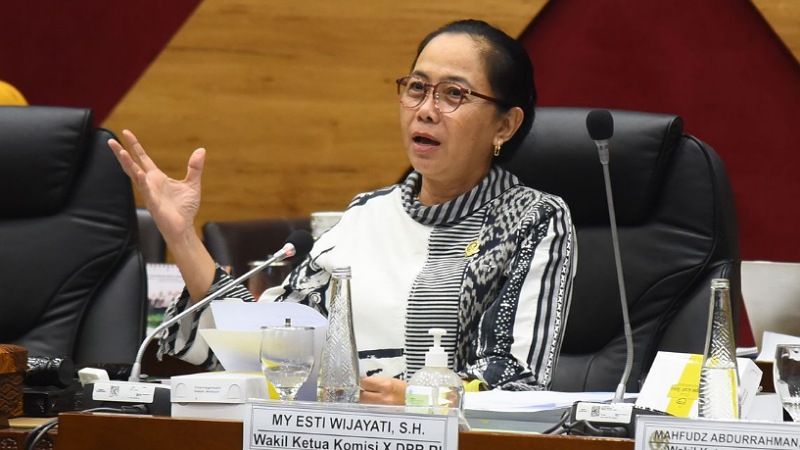 Belajar Daring Lagi? DPR Langsung Rem: Jangan Korbankan Pendidikan Anak!