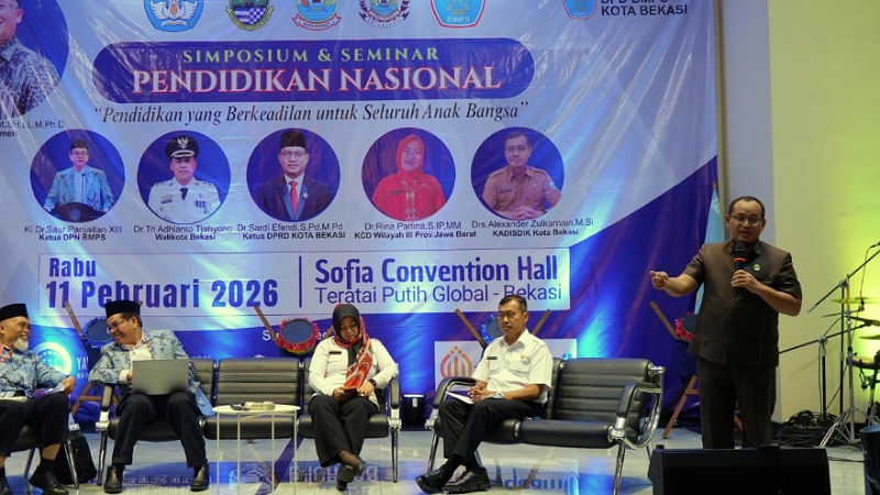 Ketua DPRD Gebrak Simposium BMPS: Kota Bekasi Harus Naik Kelas Jadi Kota Pendidikan!