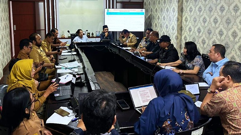 Rapat Kerja bersama Dinas Pendidikan Kota Bekasi, dan Komisi IV DPRD membaha sejumlah agenda penting untuk penyusunan Rencana Kerja Pemerintah Daerah (RKPD) 2027. -