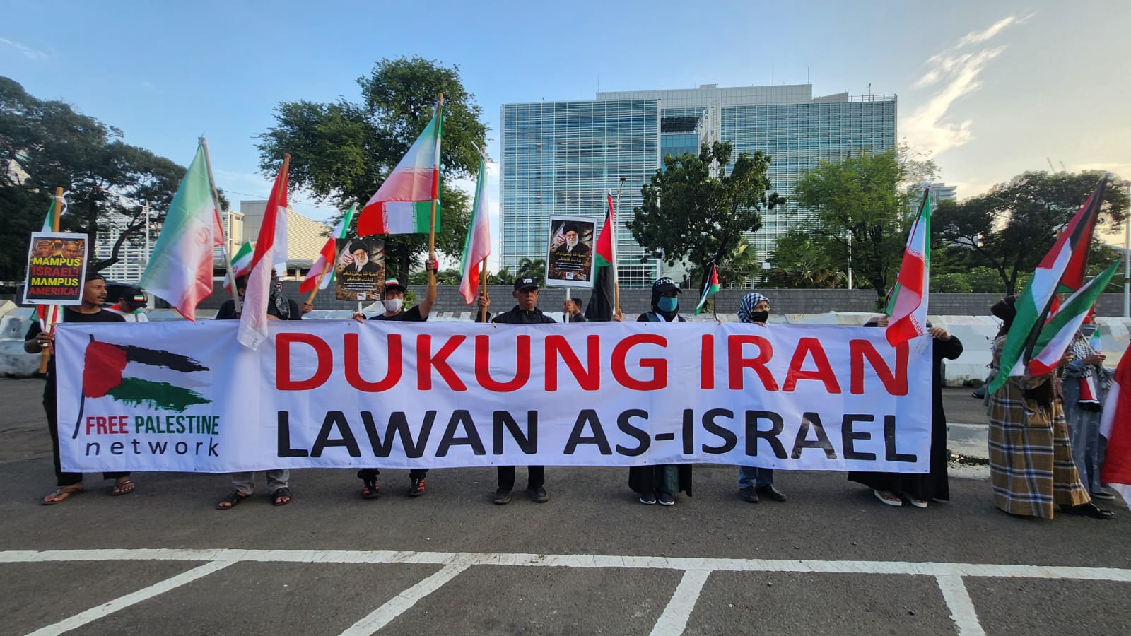 Massa FPN Gelar Aksi di Seluruh Indonesia, Dukung Iran Lawan Zionisme Israel dan AS