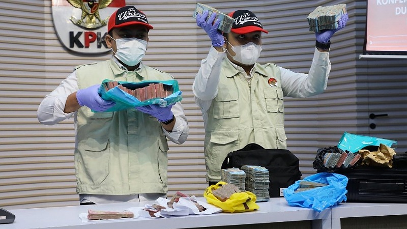 Modus Bupati Rejang Lebong Terima Dugaan Suap: Dibayar Bertahap, Total Rp980 Juta