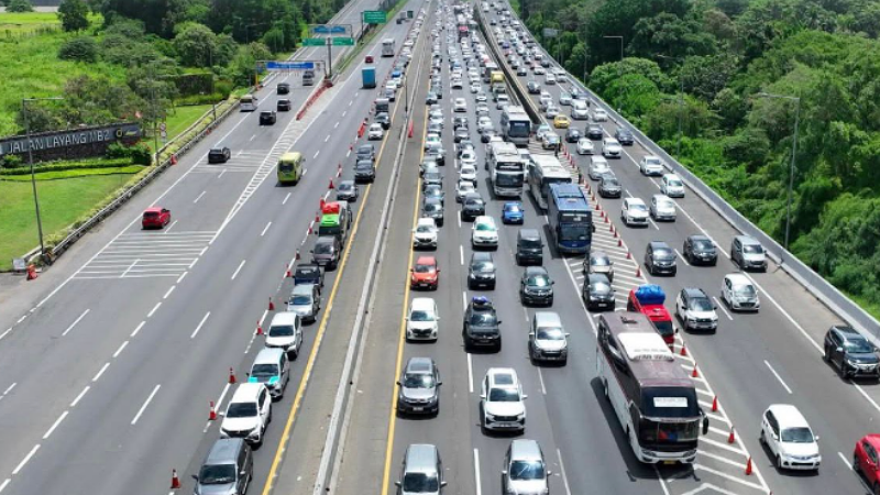 One Way Bisa Diperpanjang! Korlantas Siaga Hadapi Arus Balik Gelombang Dua