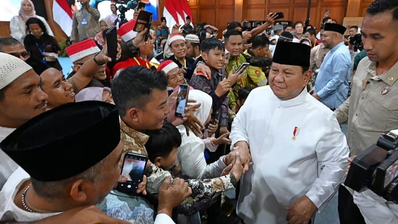 Silaturahmi Lebaran Prabowo Bukan Basa-basi, Dave Sebut Strategi Besar Negara!