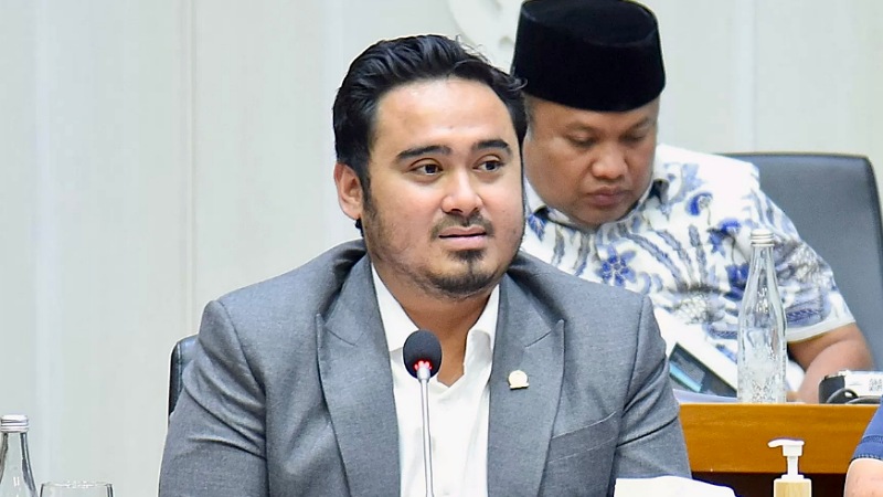 WFH Demi Hemat BBM? Komisi II DPR Ingatkan: Jangan Gegabah, Dampak Ekonomi Harus Dihitung