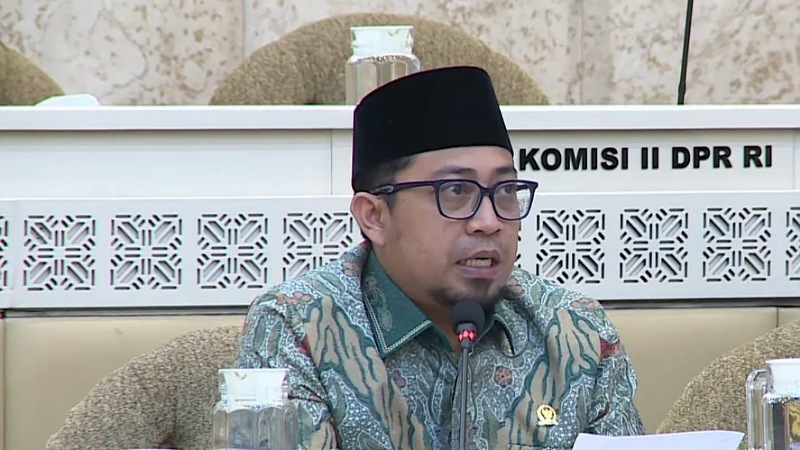 WFH Hari Jumat! Komisi II DPR Ingatkan Risiko Long Weekend
