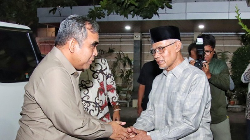 Bahas Persatuan! Muzani Bawa Salam Prabowo ke Muhammadiyah dan Ulama di Yogya