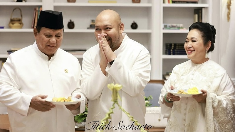 Presiden Prabowo Subianto dan Titiek Seoharto saat merayakan ulang tahun putranya, Didit - Foto: Dok Ig Titek Soeharto -