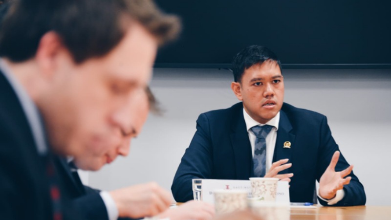 Wakil Ketua Komisi I DPR, Dave Laksono - Humas DPR -