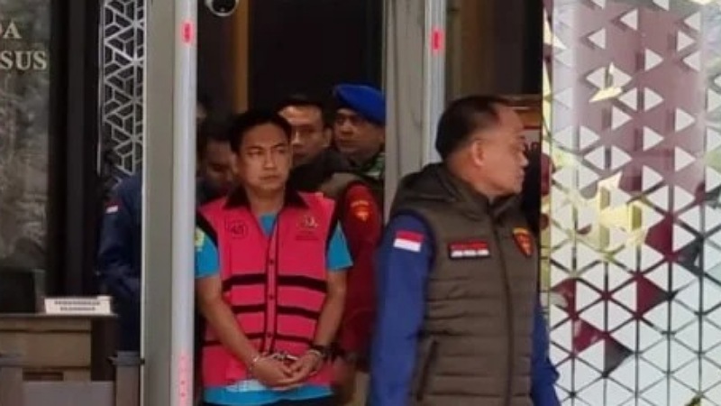 Pimpinan Ombudsman Terseret Korupsi! Komisi II Minta Maaf, Akui Kecolongan