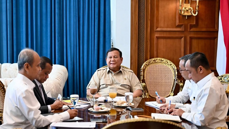Presiden Prabowo Subianto memanggil Menteri ESDM Bahlil Lahadalia - Foto: Dok. Setkab RI -