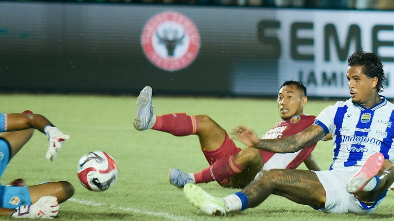 Tak Terbendung! Persib Hajar Semen Padang 2-0, Maung Makin Kokoh di Singgasana