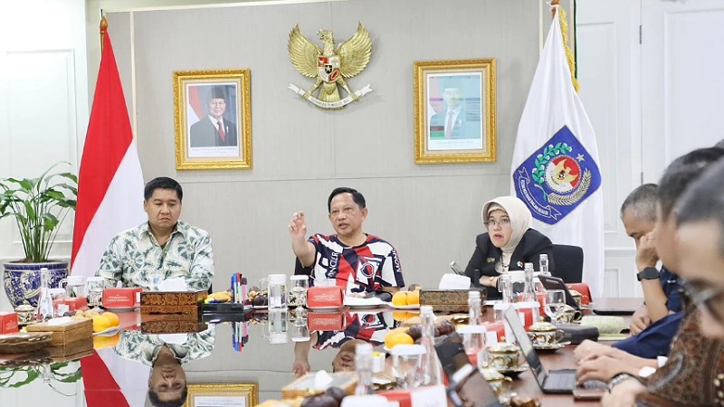 Kementerian PKP, Kemendagri, dan BPS melakukan kolaborasi dengan memanfaatkan sistem digital Go PKP sebagai instrumen utama verifikasi dan pemutakhiran data penerima bantuan. - Foto: Dok Kementerian PKP -