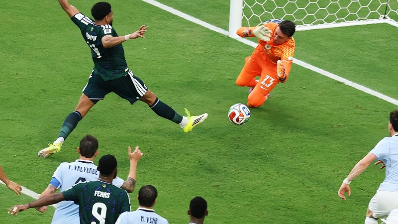 Kejutan Lagi! Arab Saudi Tahan Imbang Uruguay 1-1 di Grup H