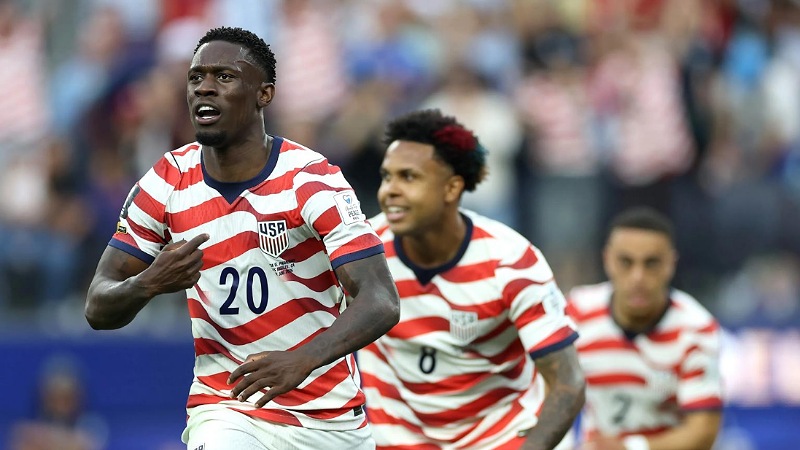 Penyerang Timnas Amerika Serikat Folarin Balogun saat merayakan golnya ke gawang Paraguay - Foto: Dok. FIFA -