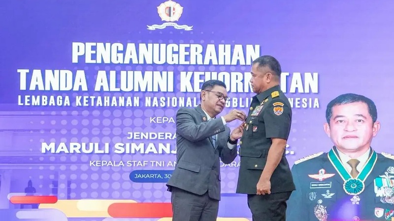 Lemhannas RI Anugerahi Jenderal Maruli Simanjuntak Alumni Kehormatan
