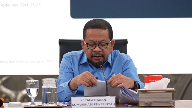 Pemerintah Hanya Rem Pembangunan Dapur Baru, Bakom Tegaskan MBG Tetap Jalan!