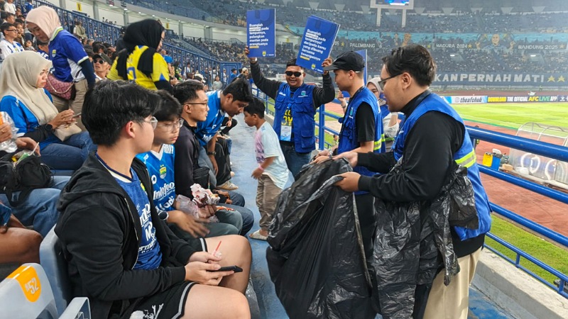GBLA Kelola 65 Ton Sampah, PERSIB Cetak Kemenangan untuk Lingkungan!