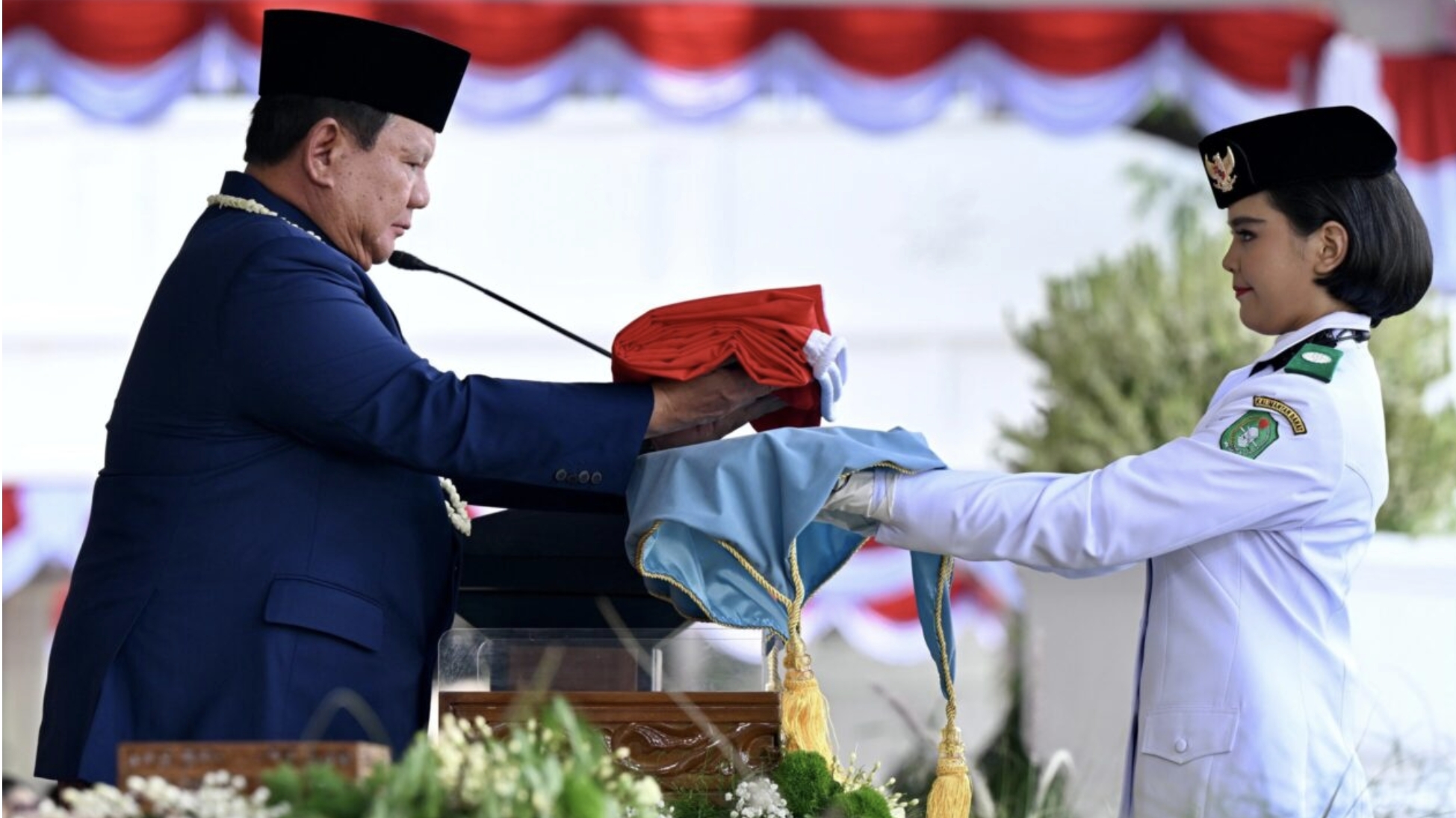Prabowo Pimpin Upacara HUT RI ke-81 di Istana, Merah Putih Berkibar Khidmat