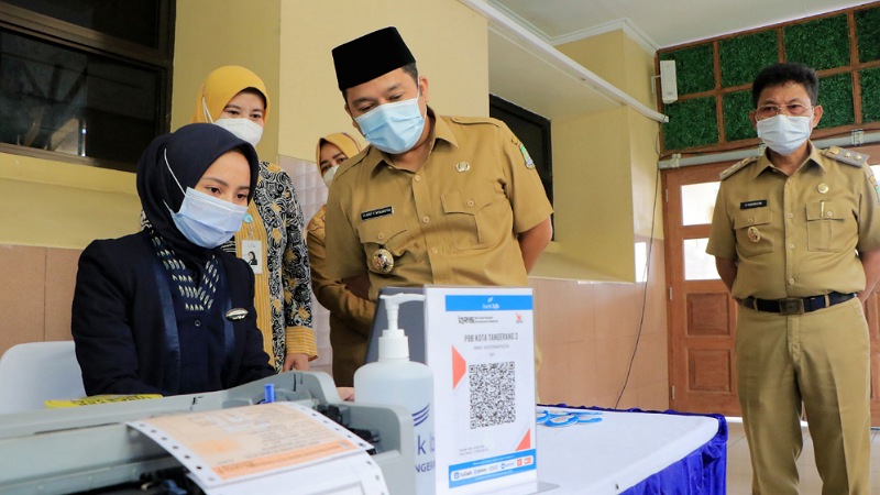 Walikota Tangerang Arief Wismansyah memberikan relaksasi pajak di HUT Kota Tangerang ke 30/Repro