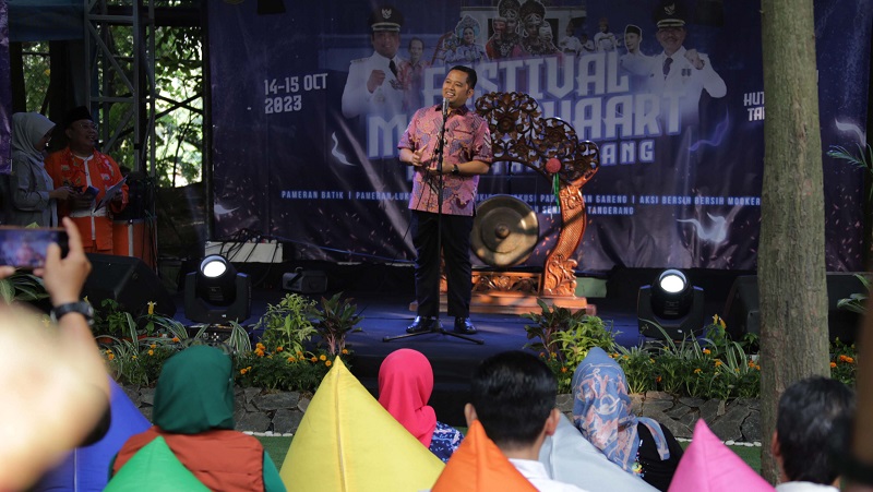 Walikota Tangerang Arief Wismansyah saat membuka  Festival Mookevart Kota Tangerang tahun 2023. (Foto: Dok Pemkot)