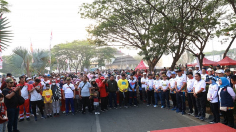 Ribuan masyarakat memeriahkan hari jadi Provinsi Banten k-32 di KP3B Curug. (Foto: Repro)