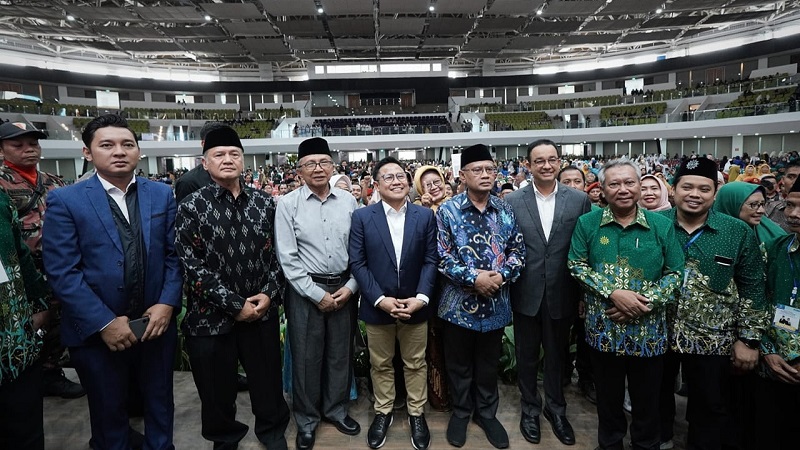 Capres dan cawapres, Anies Baswedan dan Muhaimin Iskandar menyampaikan visi dan misinya di dialog terbuka Muhammadiyah. (Foto: Istimewa)