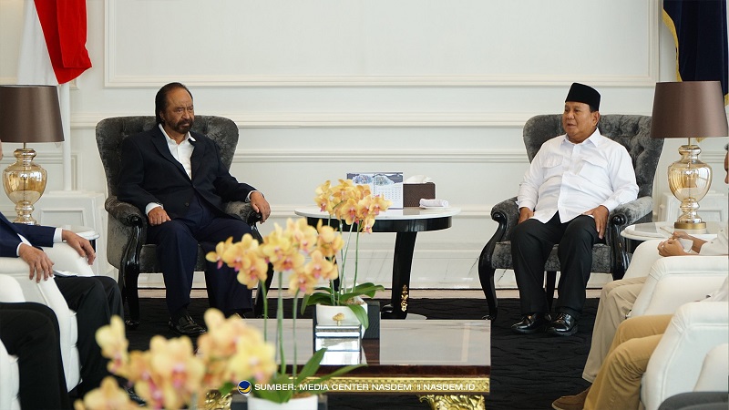 Ketum NasDem Surya Paloh menerima kunjungan calon presiden Prabowo Subianto di NasDem Tower. (Foto: Media Center NasDem)