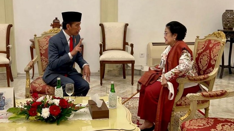 Presiden Joko Widodo dan DPP PDIP saat masih akur. (Foto: Repro)