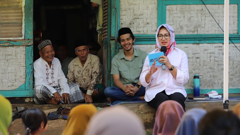 Elektabilitas Bacagub Banten Airin Rachmi Diany unggul jauh di Pilkada Banten. (Foto: Ist/RMB)