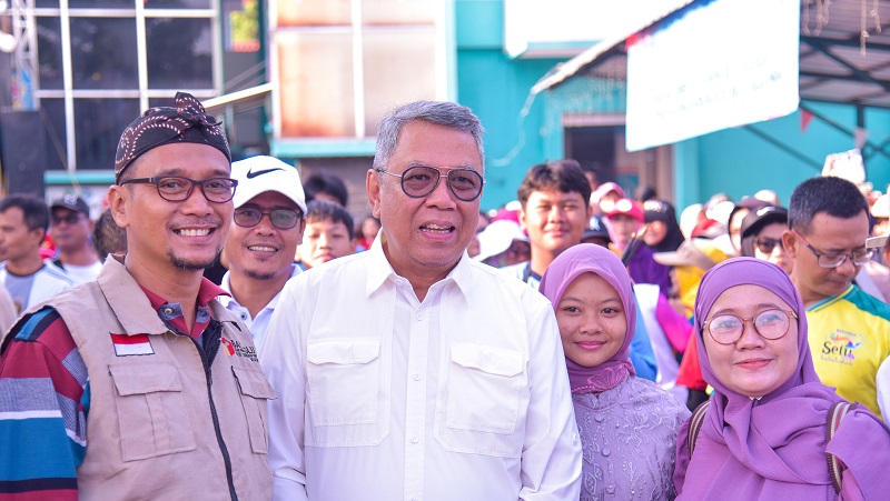 Walikota Tangsel Benyamin Davnie menghadiri gelaran Setu Festival 2024. [Foto: Dok Pemkot]