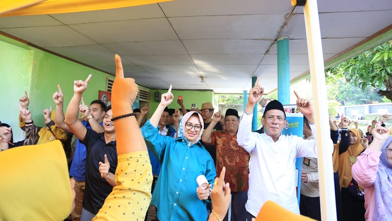 Pasangan gubernur dan wakil gubernur Airin Racmi Diany dan Ade Sumardi mencanangkan program Muda Berdaya  untuk atasi pengangguran. [Foto: AMR/RMN]