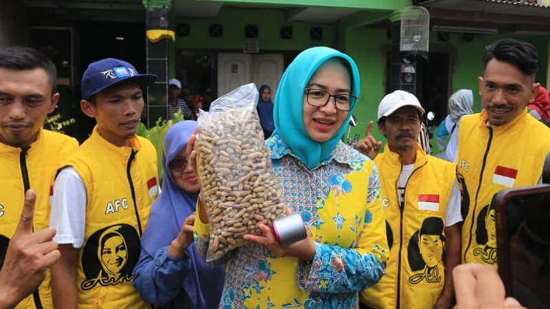 Cagub Airin Racmi Diany akan memperkuat kreatif dengan program Kreasi dan Community Center. [Foto: AMR/RMN]