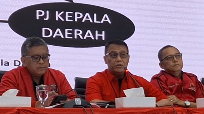 Ketua DPP PDIP, Ahmad Basarah menyampaikan akan melakukan gugatan terkait Pilgub Banten ke MK.