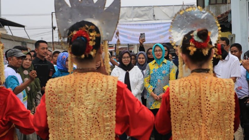 Calon gubernur dan wakil gubernur Airin - Ade mendapat dukungak dari perkumpulan Minang Dunsanak. [Foto: AMR/RMB]