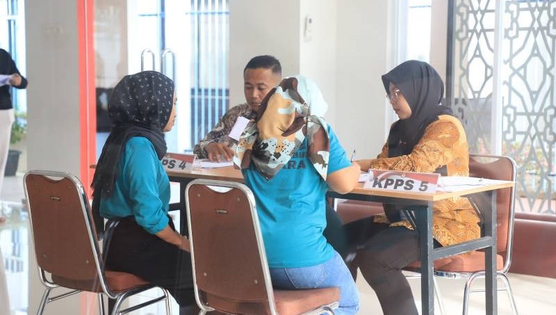 Warga Binaan Lapas Perempuan Kelas IIA Tangerang Antusias Lakukan Pencoblosan