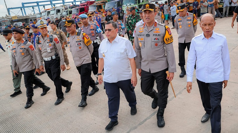 Libur Natal dan Tahun Baru, Pj Gubernur Banten Minta Masyarakat Perhatikan Cuaca!