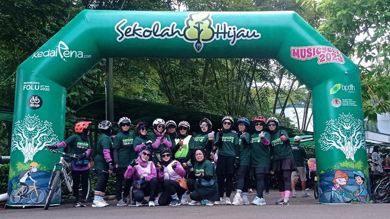 Tour D'Tugu II, Bersepeda Tangsel-Surabaya Kampanyekan Sekolah Hijau