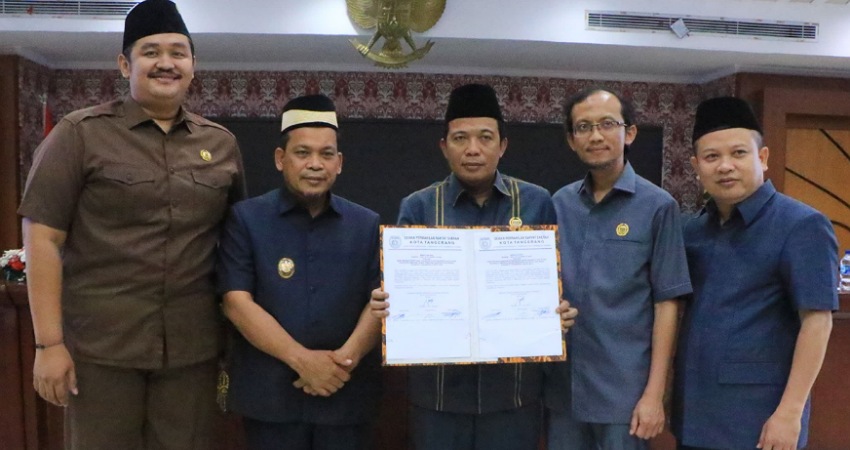 DPRD Kota Tangerang tetapkan Sachrudin dan Maryono, Walikota dan Wakil Walikota Tangerang terpilih untuk periode 2025-2030. Foto:Istimewa/RMN]