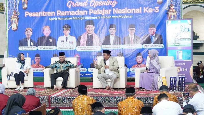 Grand opening Pesantren Ramadan Pelajar Nasional di Semarang. - Dok Kemenag/RMB -