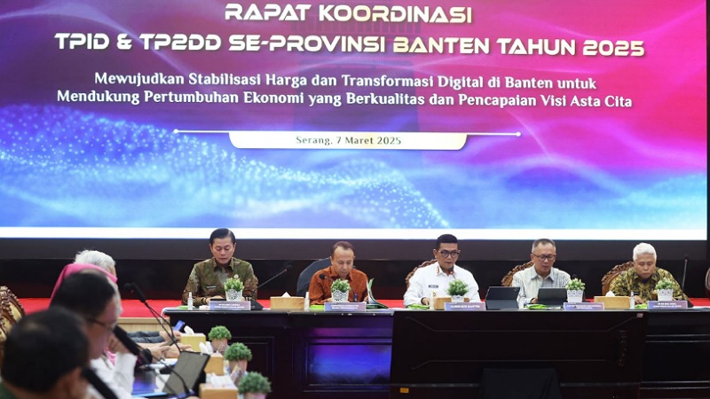 Rakor TPID dan TP2DD se-Provinsi Banten 2025 di Pendopo Gubernur Banten, KP3B Curug, Kota Serang, Jumat (7/3). - Dok Adpimpro Setda Banten -