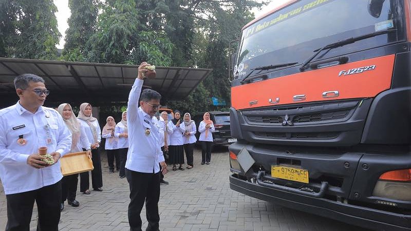 32 Ton Sampah Jadi Energi Industri: Tangerang Punya Gaya Baru Kelola Lingkungan!