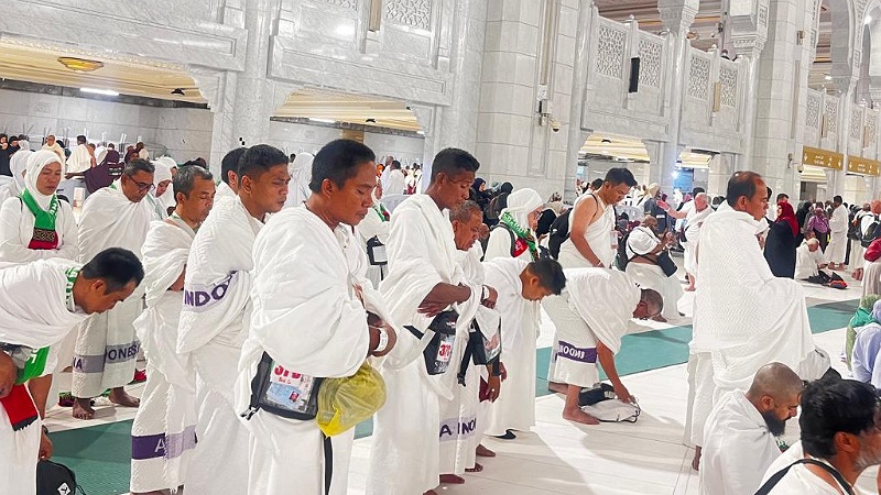 Perhatian Buat Jemaah Haji! Ini Enam Larangan di Masjidil Haram dan Nabawi Suaasana jemaah haji di Masjidil Haram - Foto: Dok Kemenag -