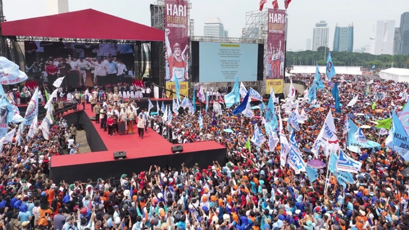 Prabowo Hadir di May Day, Serikat Buruh Kompak: Kami Dukung Bapak!