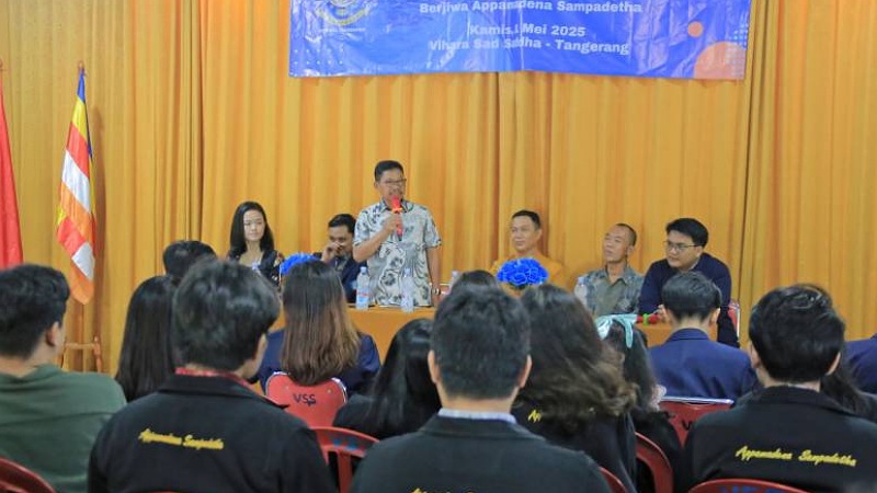 Wali Kota Tangerang: Mahasiswa Buddhis Harus Jadi Jembatan Toleransi Wali Kota Tangerang Sachrudin hadiri Sidang Pelantikan VII Pimpinan Cabang Hikmahbudhi Kota Tangerang, Kamis (1/5/2025). - Dok Pemkot Tangerang -