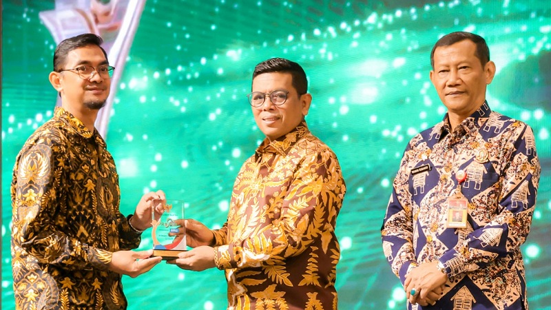 Andra Soni Ajak Industri Jaga Lingkungan & Realisasikan Banten Hijau!