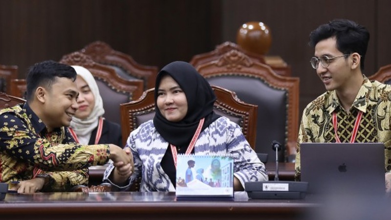 MK Gebuk Pemilu Serentak! Mulai 2029, Nyoblos Jadi Dua Kali!